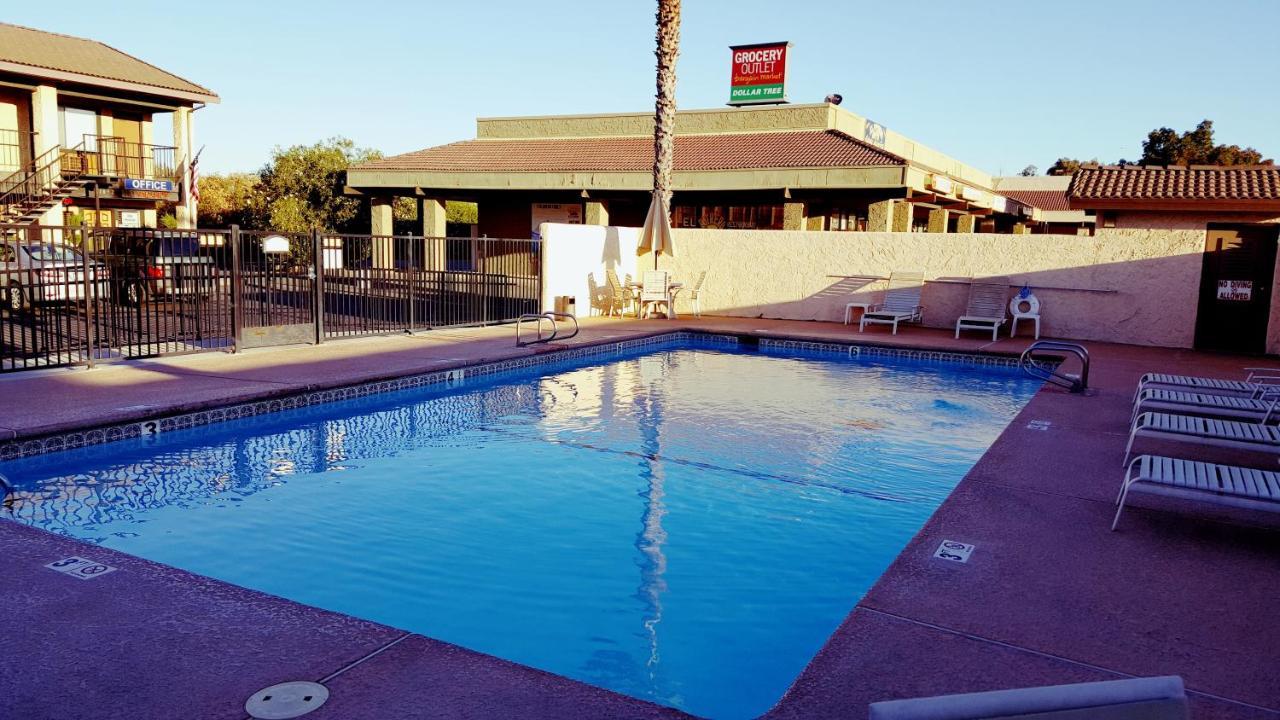 Orland Inn 외부 사진